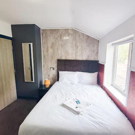 Park City Suites Hotel Manchester Kültér fotó