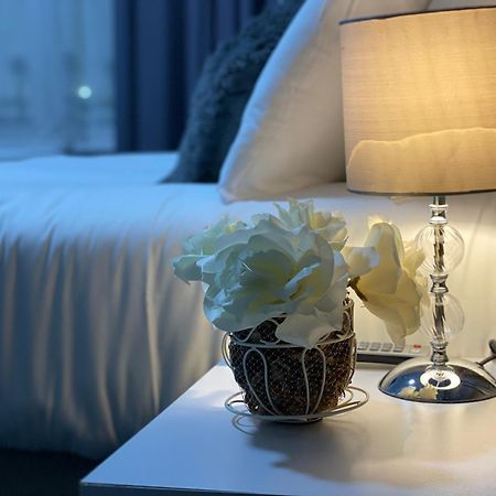 Park City Suites Hotel Manchester Kültér fotó