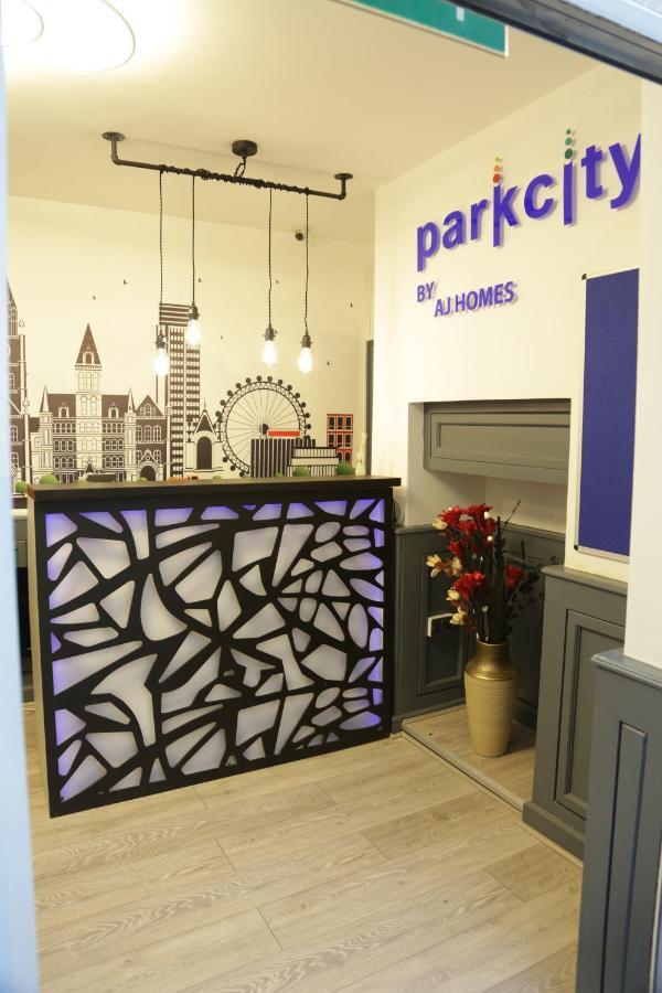 Park City Suites Hotel Manchester Kültér fotó